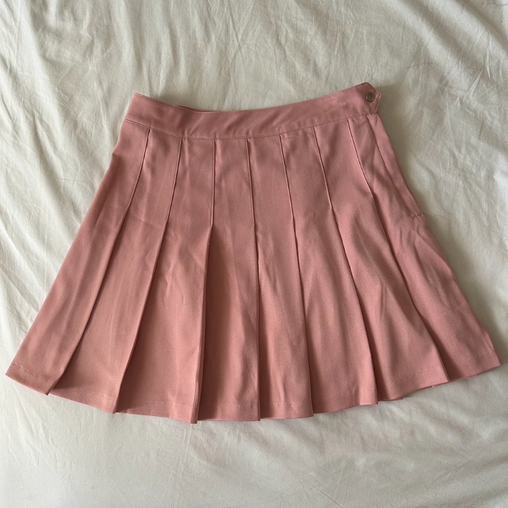 H&M Pink Pleated Skirt (Medium)